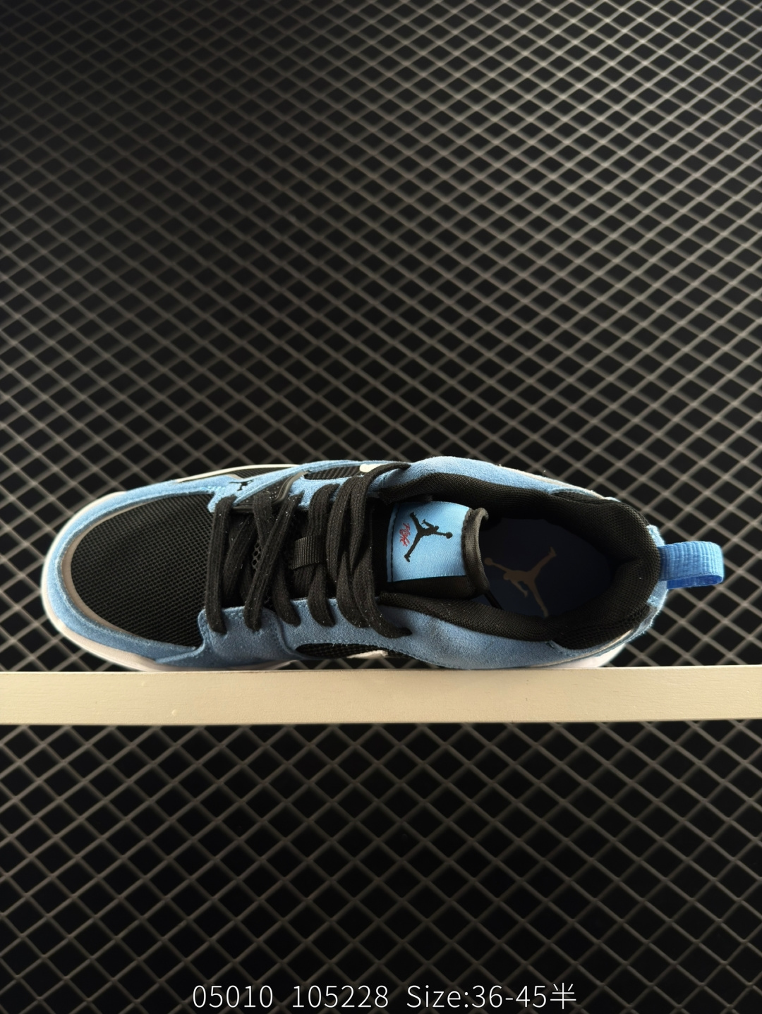 NK Air JORDAN CMFT ERA